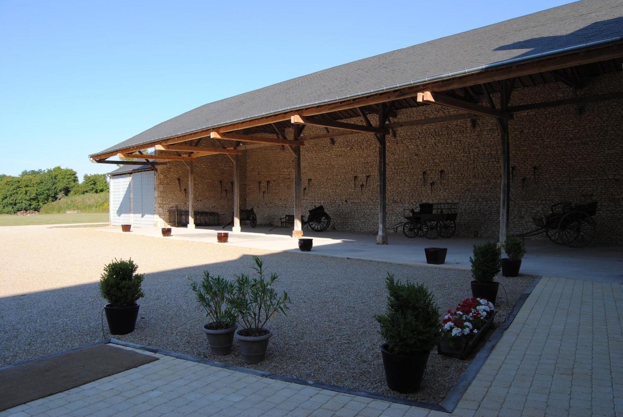 Chateau De Mazieres Tendu Екстериор снимка