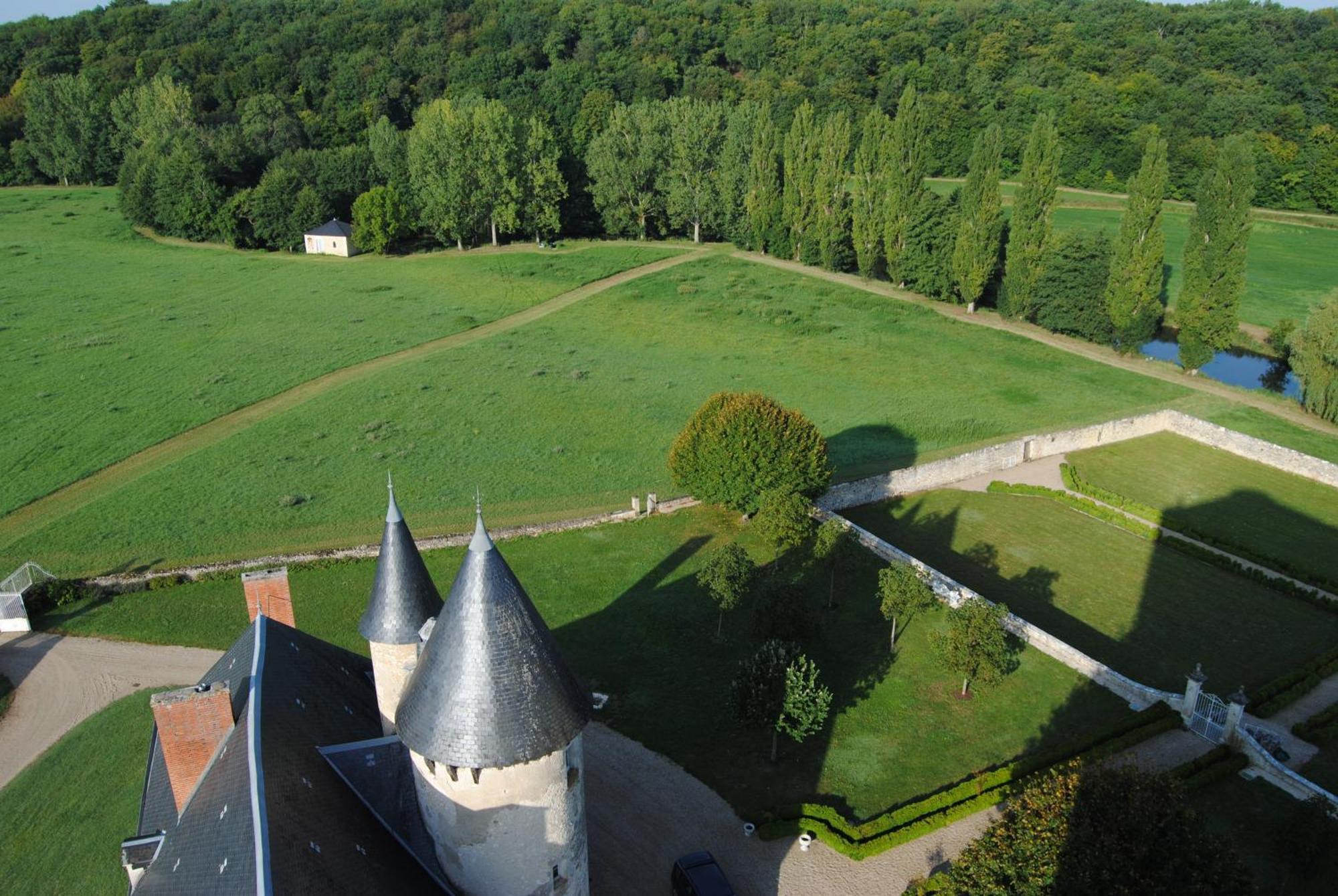 Chateau De Mazieres Tendu Екстериор снимка