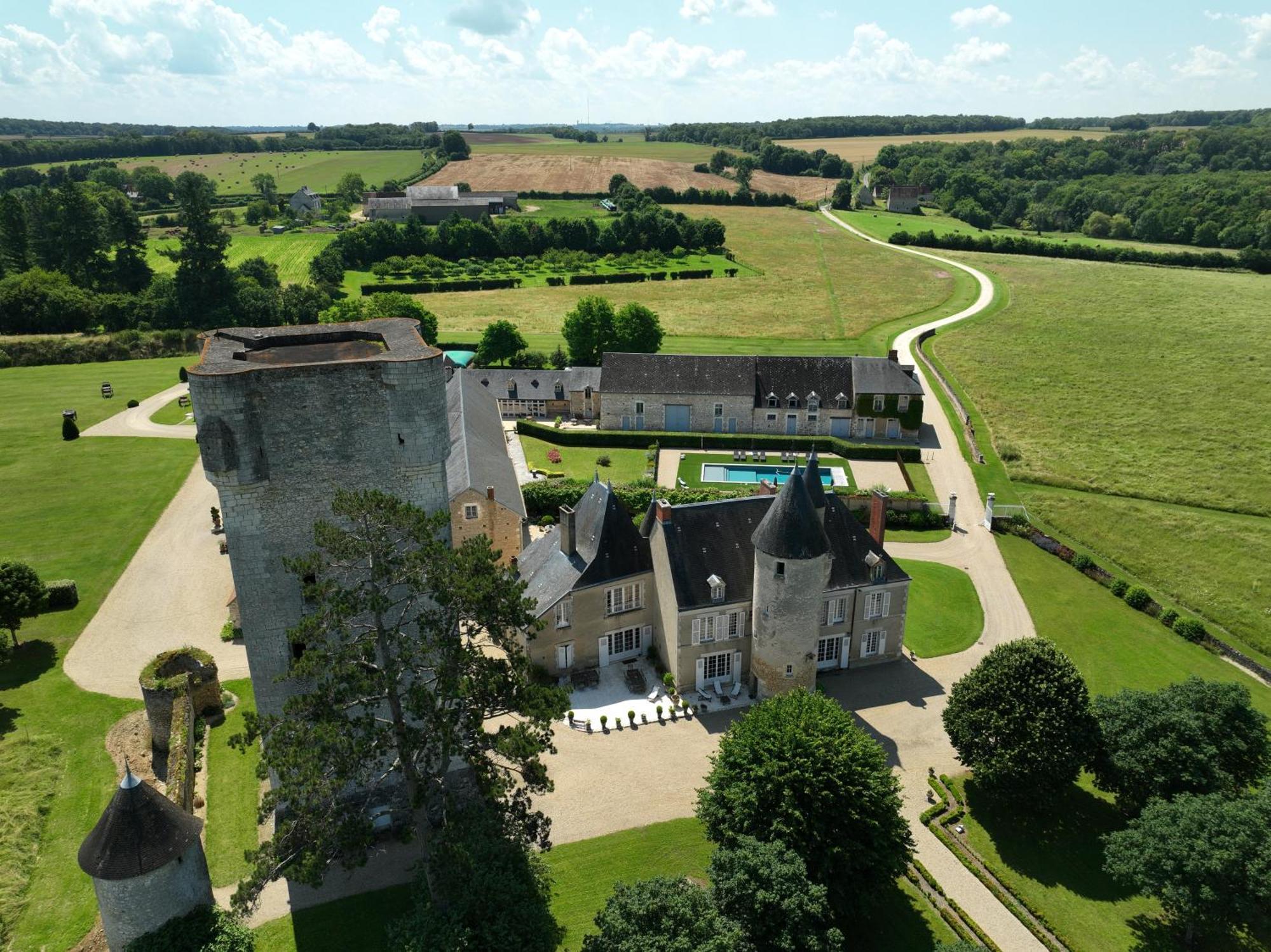 Chateau De Mazieres Tendu Екстериор снимка