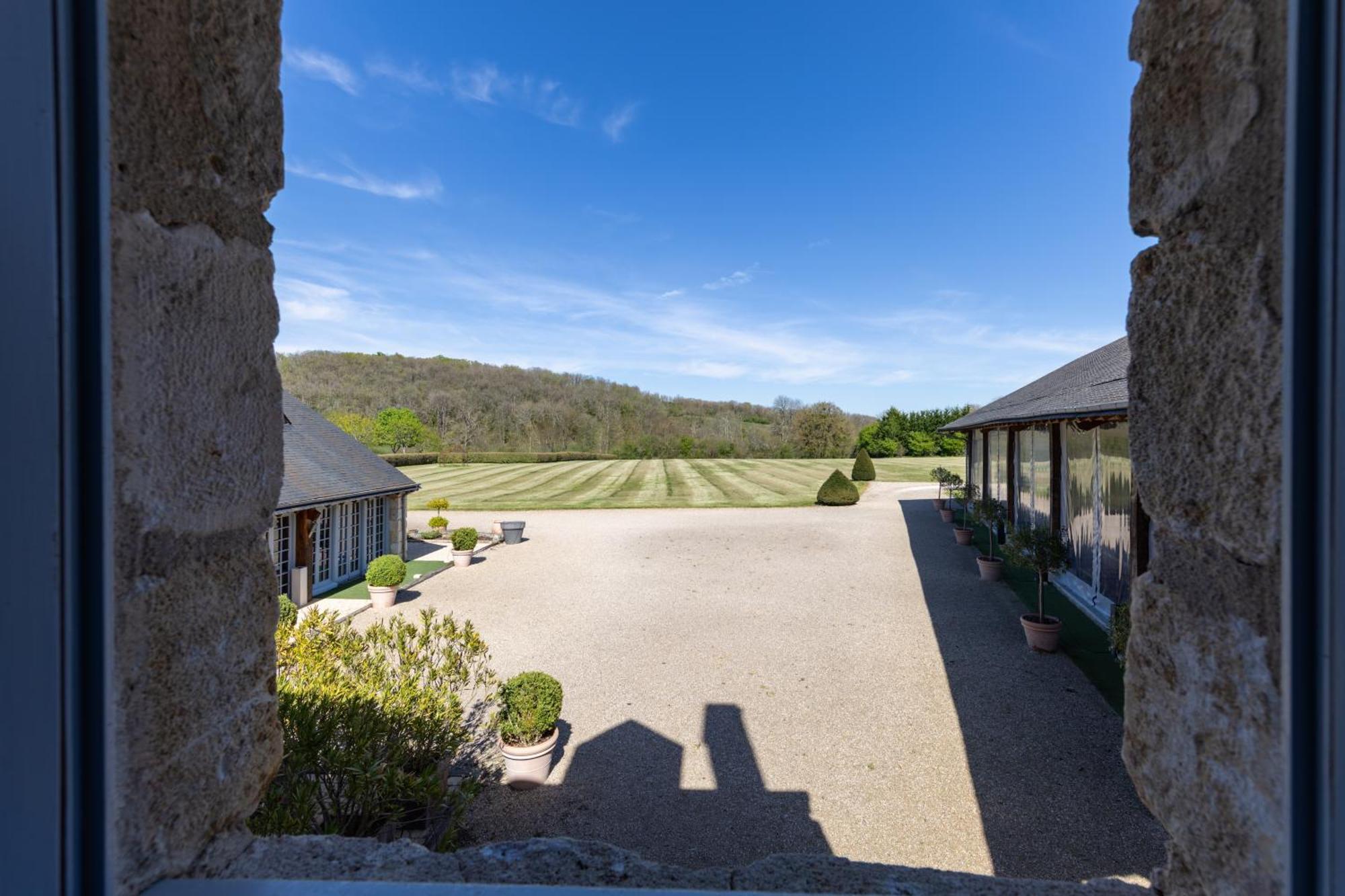 Chateau De Mazieres Tendu Екстериор снимка
